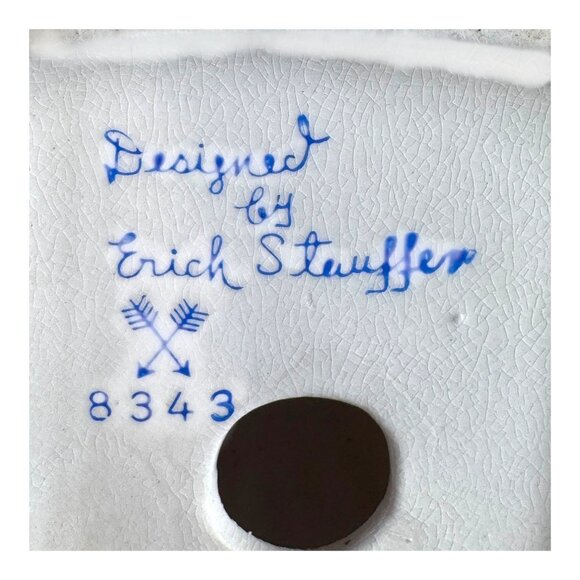 Vintage Erich Stauffer Figurine Girl Umbrella & Dog Hand-Painted Rainy Days 8343 - Picture 5 of 8